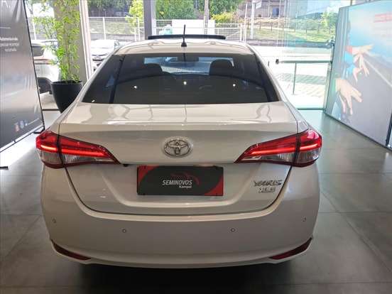 TOYOTA-YARIS-1.5 16V FLEX SEDAN XLS CONNECT MULTIDRIVE TOYOTA-YARIS-2022