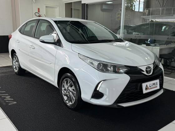 TOYOTA YARIS 1.5 16V FLEX SEDAN XS CONNECT MULTIDRIVE