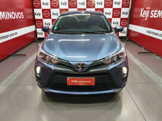 TOYOTA-YARIS-2024
