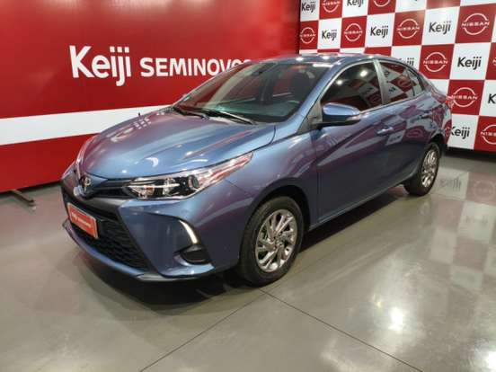 TOYOTA-YARIS-2024