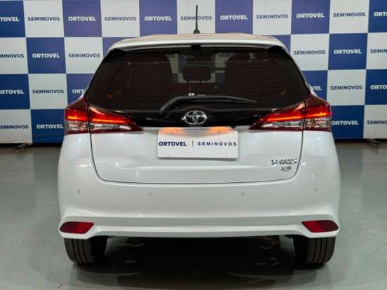 TOYOTA-YARIS-1.5 16V FLEX SEDAN XS MULTIDRIVE TOYOTA-YARIS-2023