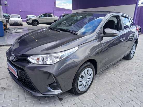TOYOTA-YARIS-2024