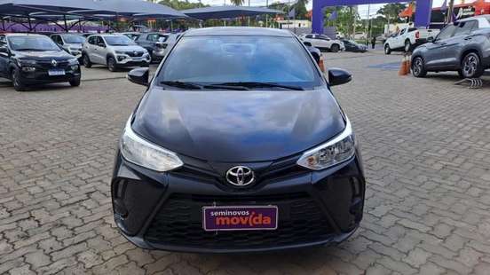 TOYOTA-YARIS-2024