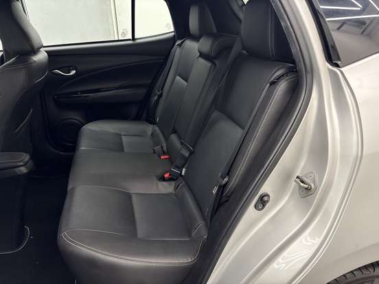 TOYOTA-YARIS-2018