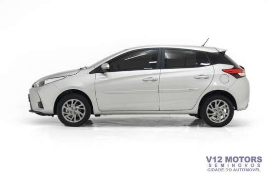 TOYOTA-YARIS-1.5 16V FLEX XS MULTIDRIVE TOYOTA-YARIS-2024