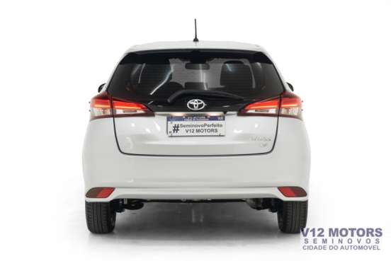 TOYOTA-YARIS-1.5 16V FLEX XS MULTIDRIVE TOYOTA-YARIS-2024