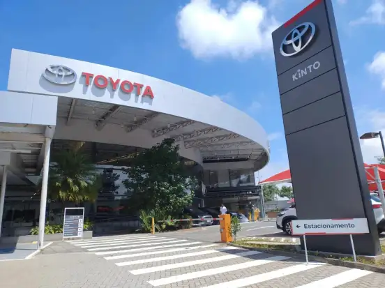 TOYOTA-YARIS CROSS-2026