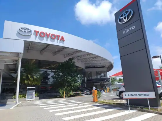 TOYOTA-YARIS CROSS-1.5 VVT-I HYBRID FLEX XRE CVT TOYOTA-YARIS CROSS-2026
