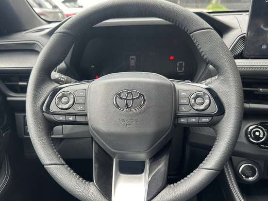 TOYOTA-YARIS CROSS-2026