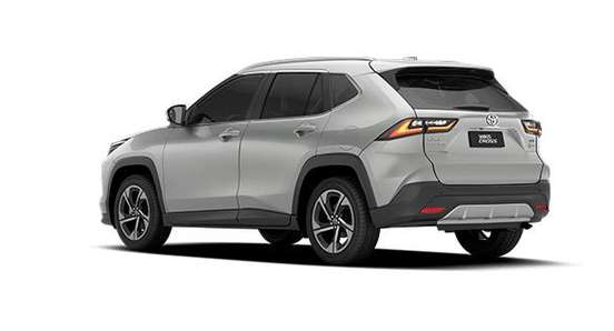TOYOTA-YARIS CROSS-2026