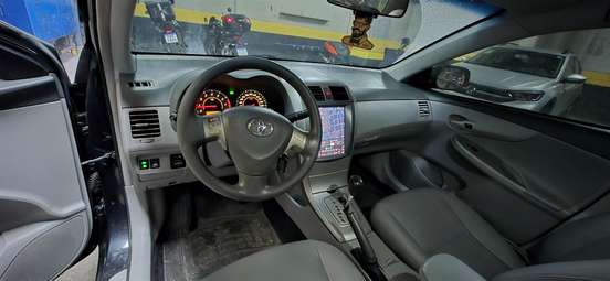 TOYOTA-COROLLA-2010