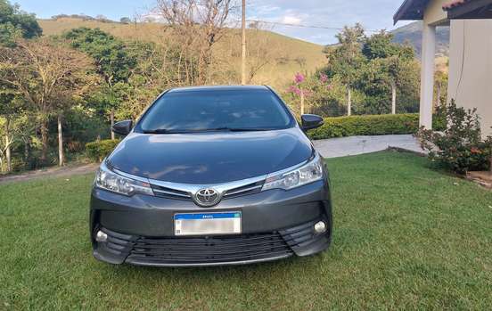 TOYOTA-COROLLA-2017