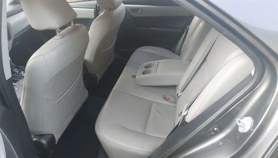 TOYOTA-COROLLA-2017