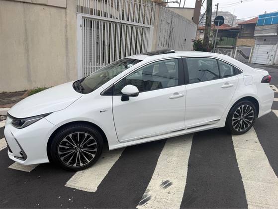 TOYOTA COROLLA 1.8 VVT-I HYBRID FLEX ALTIS PREMIUM CVT