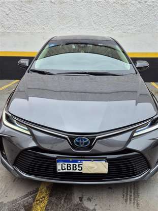 TOYOTA-COROLLA-2023