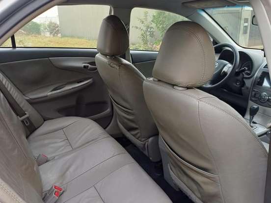 TOYOTA-COROLLA-1.8 XLI 16V FLEX 4P AUTOMÁTICO TOYOTA-COROLLA-2010