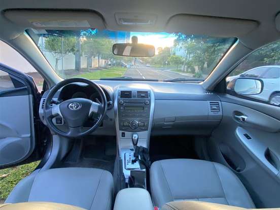 TOYOTA-COROLLA-1.8 XLI 16V FLEX 4P AUTOMÁTICO TOYOTA-COROLLA-2011