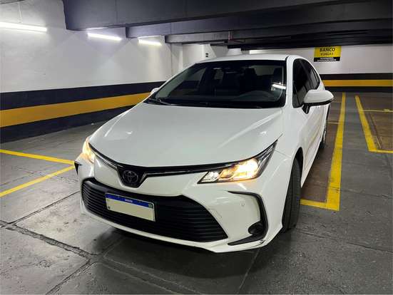 TOYOTA-COROLLA-2022
