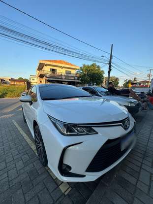 TOYOTA-COROLLA-2021