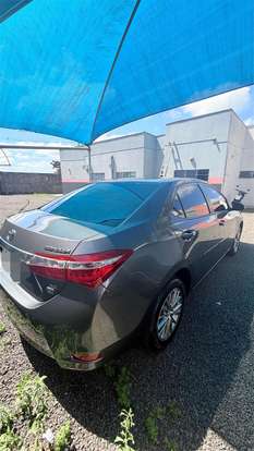 TOYOTA-COROLLA-2014