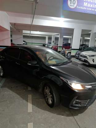 TOYOTA-COROLLA-2017