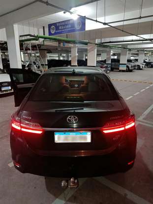 TOYOTA-COROLLA-2017