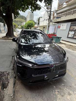 TOYOTA-COROLLA CROSS-2024