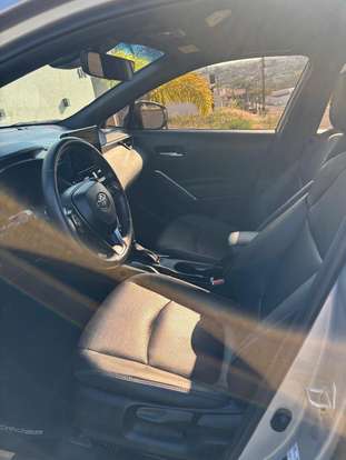 TOYOTA-COROLLA CROSS-2024