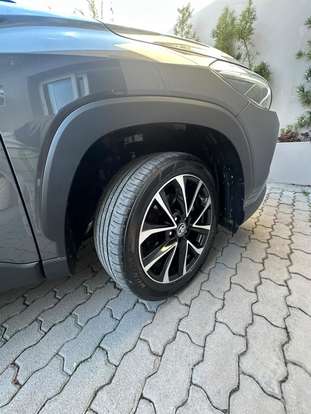 TOYOTA-COROLLA CROSS-2025