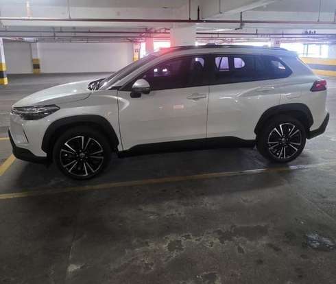 TOYOTA-COROLLA CROSS-2024