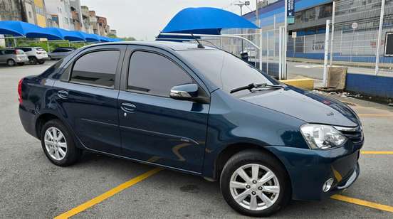 TOYOTA-ETIOS-1.5 XLS SEDAN 16V FLEX 4P AUTOMÁTICO TOYOTA-ETIOS-2016