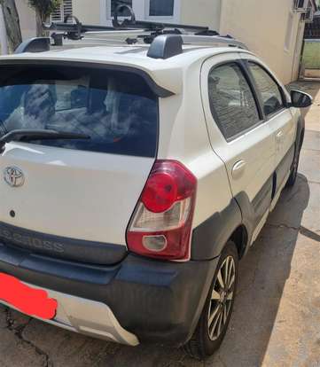 TOYOTA-ETIOS-2014