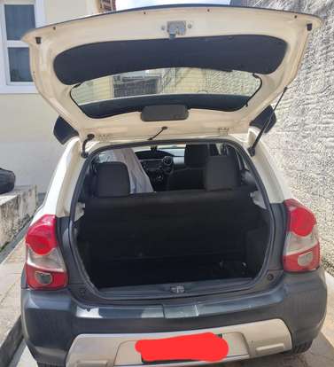 TOYOTA-ETIOS-2014