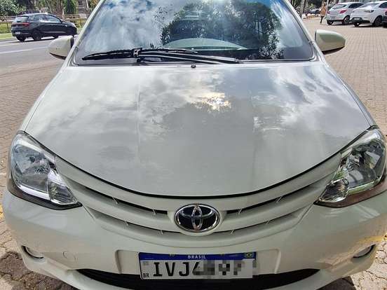 TOYOTA-ETIOS-1.5 XS SEDAN 16V FLEX 4P MANUAL TOYOTA-ETIOS-2014