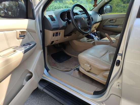 TOYOTA-HILUX-2.7 SR 4X2 CD 16V GASOLINA 4P AUTOMÁTICO TOYOTA-HILUX-2010