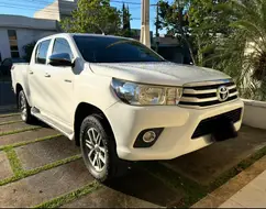 TOYOTA HILUX 2.8 SRV 4X4 CD 16V DIESEL 4P AUTOMÁTICO TOYOTA HILUX 2.8 SRV 4X4 CD 16V DIESEL 4P AUTOMÁTICO
