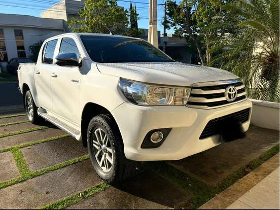 TOYOTA-HILUX-2.8 SRV 4X4 CD 16V DIESEL 4P AUTOMÁTICO TOYOTA-HILUX-2018