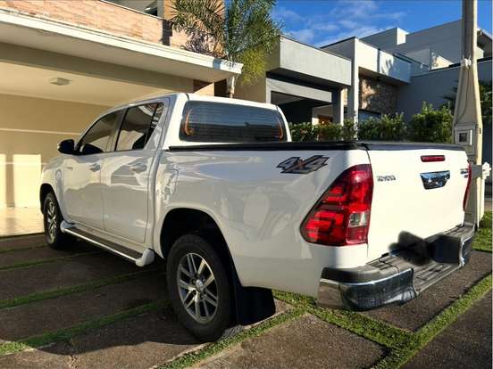 TOYOTA-HILUX-2.8 SRV 4X4 CD 16V DIESEL 4P AUTOMÁTICO TOYOTA-HILUX-2018