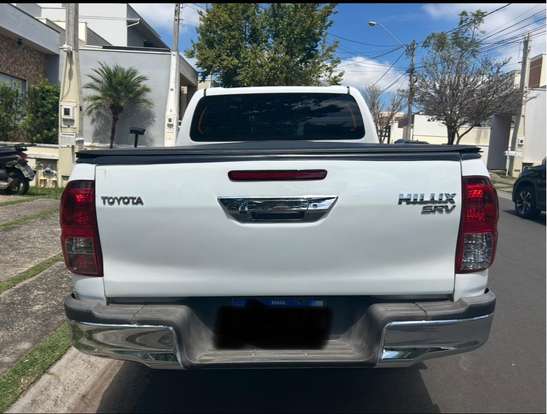TOYOTA-HILUX-2018