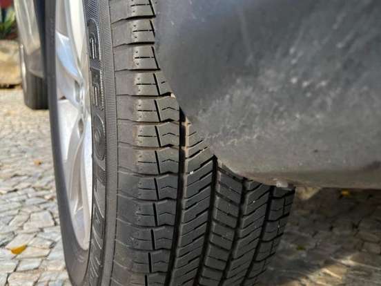 TOYOTA-RAV4-2.5 4X4 16V GASOLINA 4P AUTOMÁTICO TOYOTA-RAV4-2013