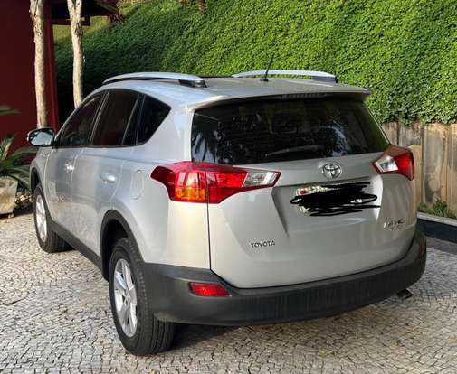 TOYOTA-RAV4-2013