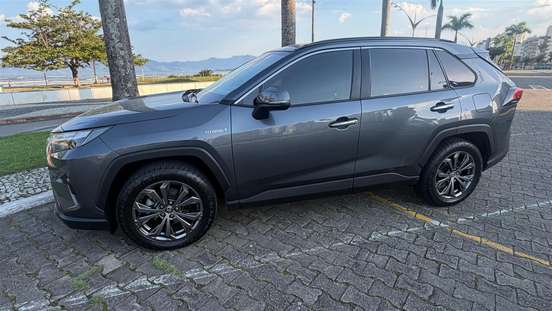 TOYOTA-RAV4-2022