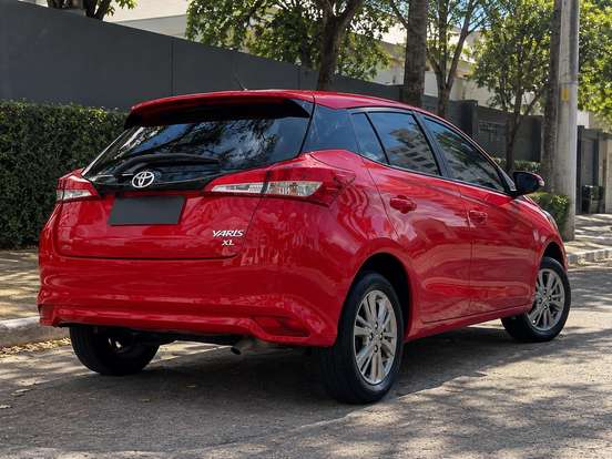 TOYOTA-YARIS-1.3 16V FLEX XL PLUS TECH MULTIDRIVE TOYOTA-YARIS-2019
