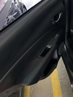 TOYOTA-YARIS-2021