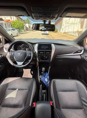 TOYOTA-YARIS-1.5 16V FLEX XLS MULTIDRIVE TOYOTA-YARIS-2019