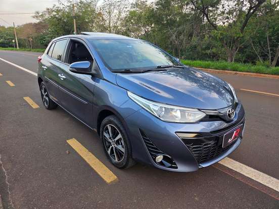 TOYOTA-YARIS-1.5 16V FLEX XLS MULTIDRIVE TOYOTA-YARIS-2019