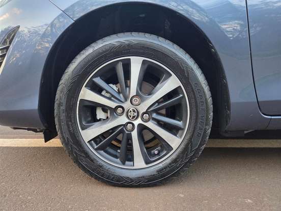 TOYOTA-YARIS-1.5 16V FLEX XLS MULTIDRIVE TOYOTA-YARIS-2019