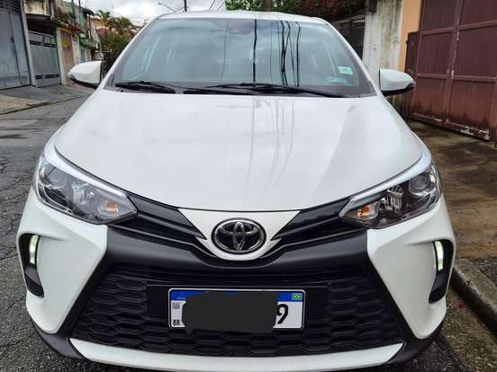 TOYOTA-YARIS-1.5 16V FLEX XS MULTIDRIVE TOYOTA-YARIS-2023