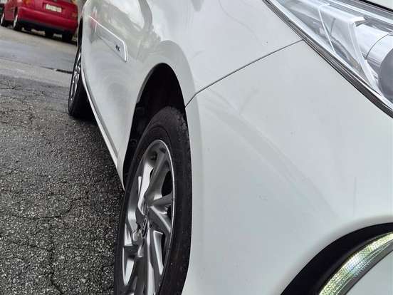 TOYOTA-YARIS-1.5 16V FLEX XS MULTIDRIVE TOYOTA-YARIS-2023