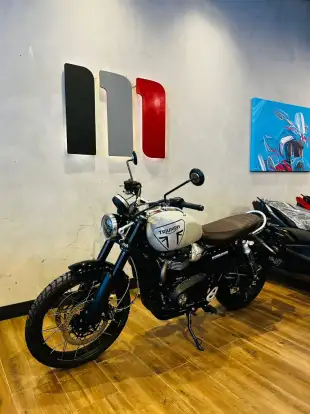 TRIUMPH-BONNEVILLE SCRAMBLER 1200 X TRIUMPH-BONNEVILLE SCRAMBLER 1200 X-2025